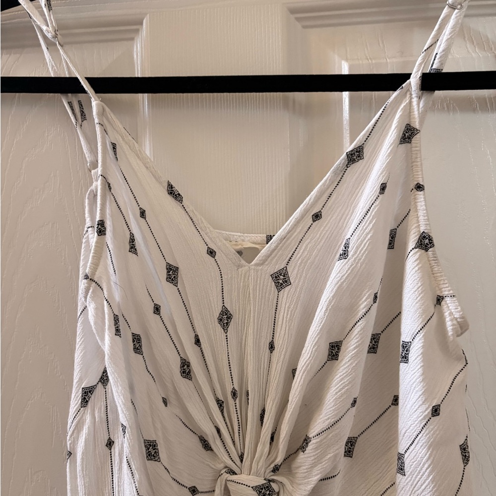 2 For $18 Sale ~Promesa White Maxi Dress with Black Geometric Print